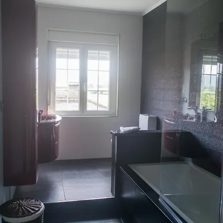 Moderno En Vimianzo, Costa Da Morte, Galicia * Vimianzo